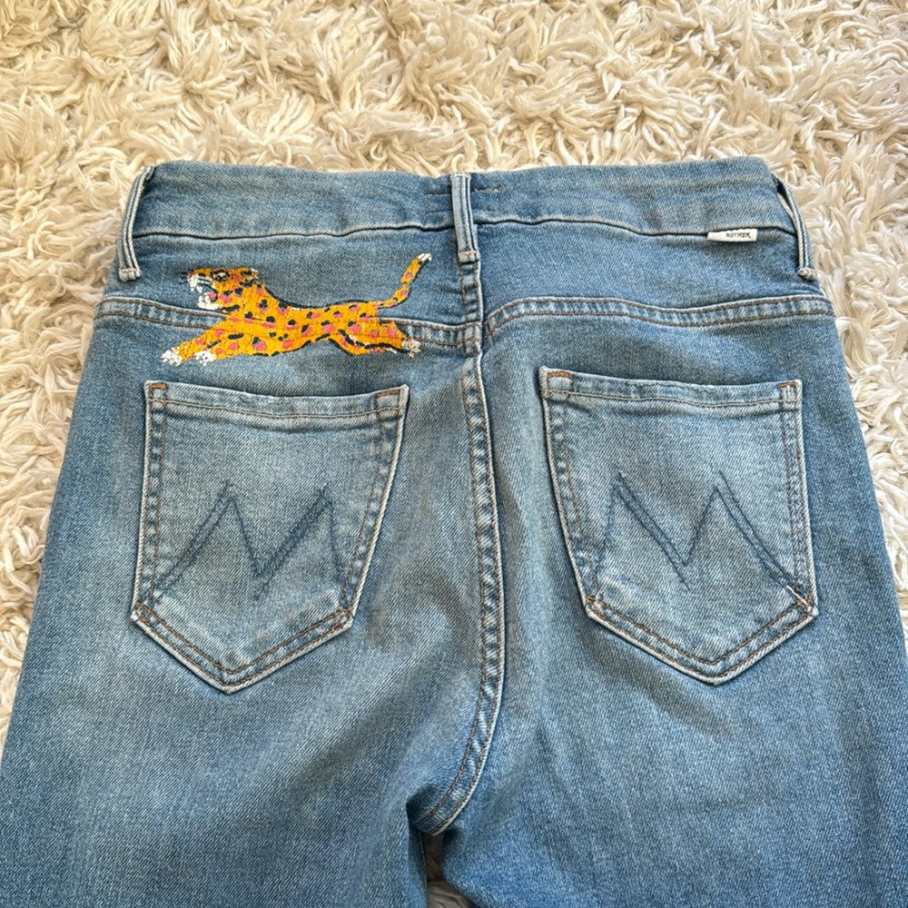 MOTHER denim leopard painted skinny jeans size 25